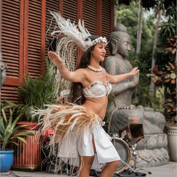 Evening Hula Show