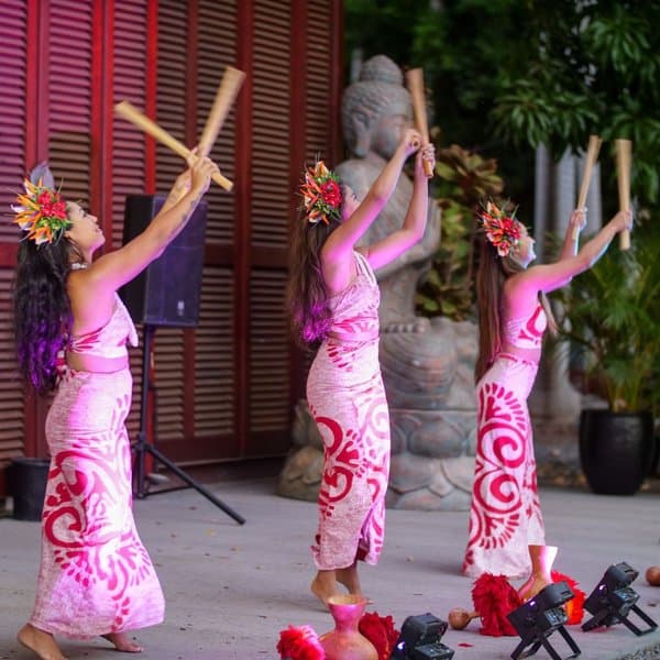 Evening Hula Show