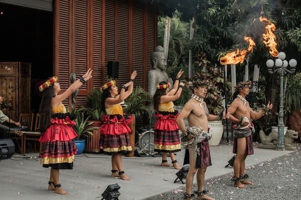 Evening Hula Show